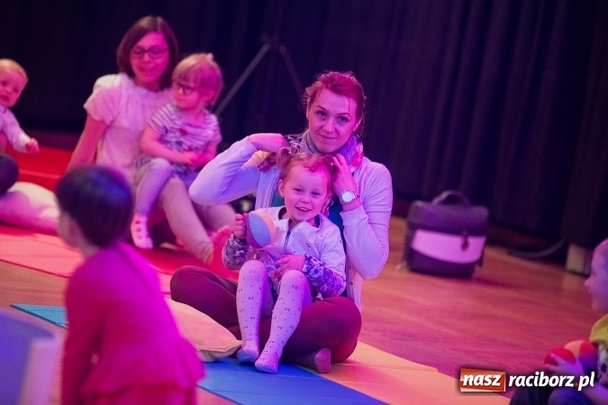Zdjęcie w galerii na portalu naszraciborz.pl: Maluchy w krainie dźwięku w RCK wiadomości z regionu