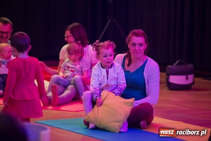Zdjęcie w galerii na portalu naszraciborz.pl: Maluchy w krainie dźwięku w RCK wiadomości z regionu