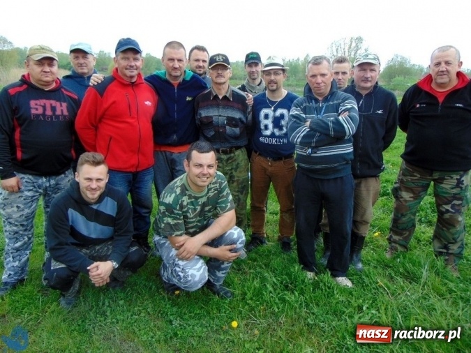 Zdjęcie w galerii na portalu naszraciborz.pl: Raciborskie koło Polskiego Związku Wędkarskiego zorganizowało zawody sportowe w dyscyplinie spławikowej wiadomości z regionu