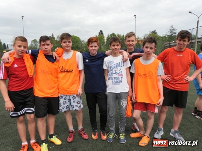 Zdjęcie w galerii na portalu naszraciborz.pl: Gimnazjum nr 3 obchodziło Dzień Patrona  wiadomości z regionu