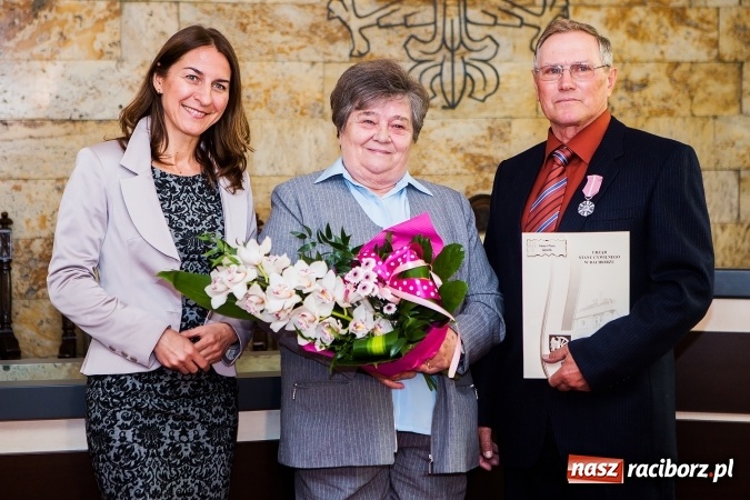 Zdjęcie w galerii na portalu naszraciborz.pl: Dzisiaj sześć kolejnych par obchodziło złote gody  wiadomości z regionu
