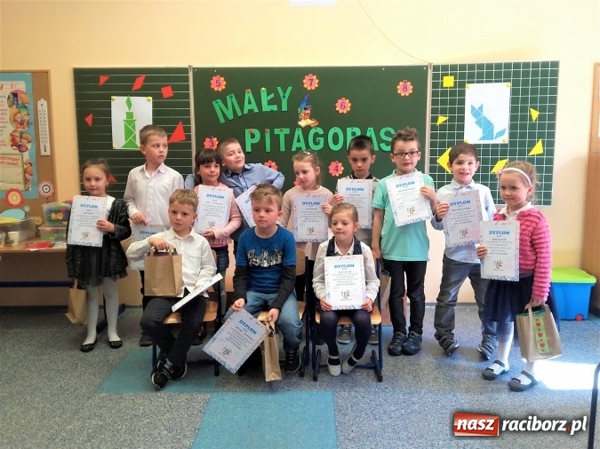 Zdjęcie w galerii na portalu naszraciborz.pl: W Szkole Podstawowej nr 15 po raz drugi odbyła się Powiatowa Olimpiada Matematyczna dla Przedszkoli Mały Pitagoras  wiadomości z regionu