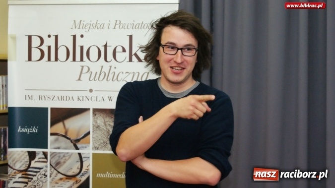 Zdjęcie w galerii na portalu naszraciborz.pl: Wszyscy jesteśmy astronomami! W bibliotece gościł Karol Wójcicki  wiadomości z regionu