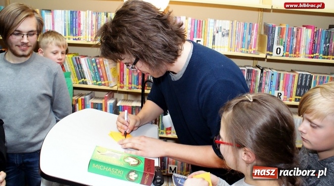 Zdjęcie w galerii na portalu naszraciborz.pl: Wszyscy jesteśmy astronomami! W bibliotece gościł Karol Wójcicki  wiadomości z regionu
