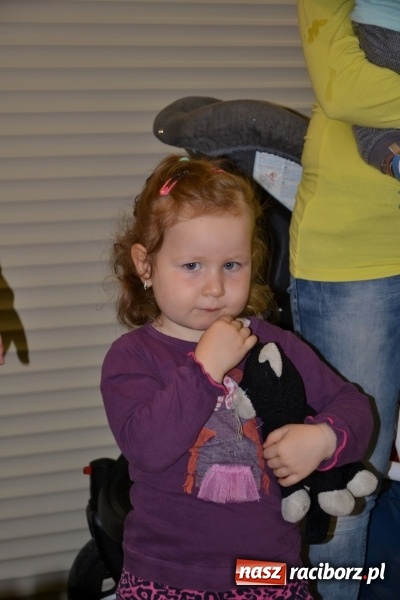 Zdjęcie w galerii na portalu naszraciborz.pl: Młode talenty na scenie w Tworkowie – taniec i recytacja wierszy  wiadomości z regionu