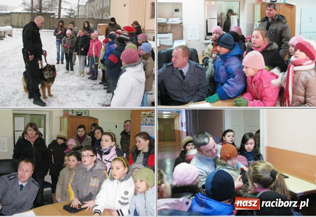 Zdjęcie w galerii na portalu naszraciborz.pl: Z wizytą w KPP wiadomości z regionu