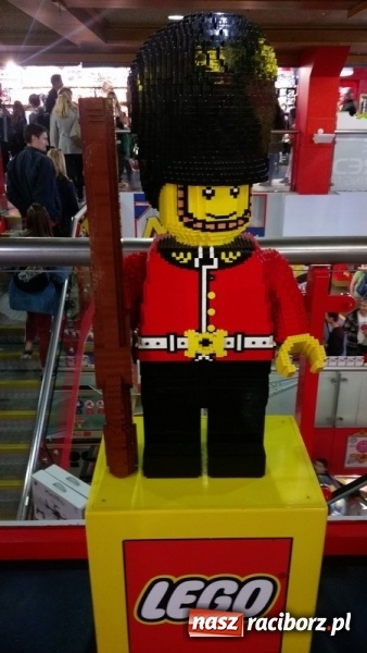 Zdjęcie w galerii na portalu naszraciborz.pl: Uczniowie Szkoły Podstawowej nr 4 odkrywali Londyn  wiadomości z regionu