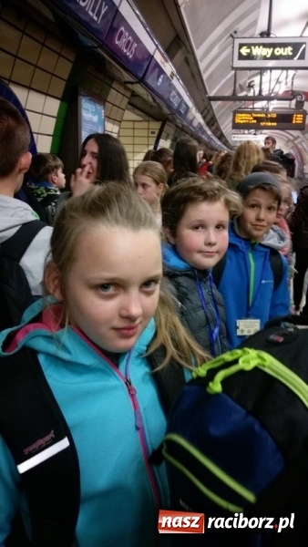 Zdjęcie w galerii na portalu naszraciborz.pl: Uczniowie Szkoły Podstawowej nr 4 odkrywali Londyn  wiadomości z regionu