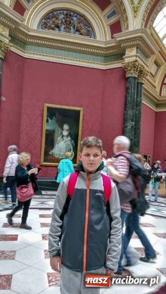 Zdjęcie w galerii na portalu naszraciborz.pl: Uczniowie Szkoły Podstawowej nr 4 odkrywali Londyn  wiadomości z regionu