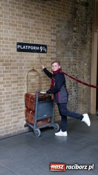 Zdjęcie w galerii na portalu naszraciborz.pl: Uczniowie Szkoły Podstawowej nr 4 odkrywali Londyn  wiadomości z regionu