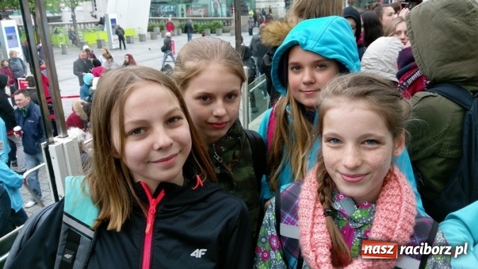 Zdjęcie w galerii na portalu naszraciborz.pl: Uczniowie Szkoły Podstawowej nr 4 odkrywali Londyn  wiadomości z regionu