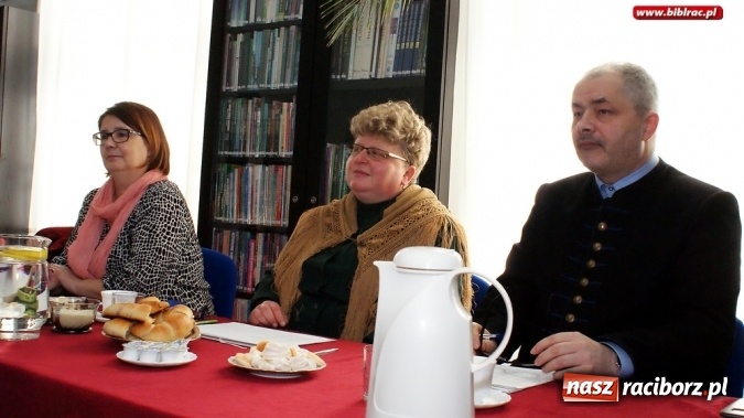 Zdjęcie w galerii na portalu naszraciborz.pl: Po raz dziewiąty raciborska biblioteka zorganizowała Konkurs Gwary Śląskiej wiadomości z regionu