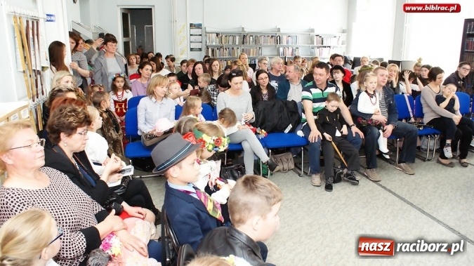 Zdjęcie w galerii na portalu naszraciborz.pl: Po raz dziewiąty raciborska biblioteka zorganizowała Konkurs Gwary Śląskiej wiadomości z regionu