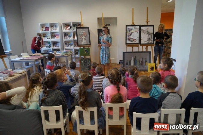 Zdjęcie w galerii na portalu naszraciborz.pl: Mangi na tygodniu bibliotek w Nędzy  wiadomości z regionu
