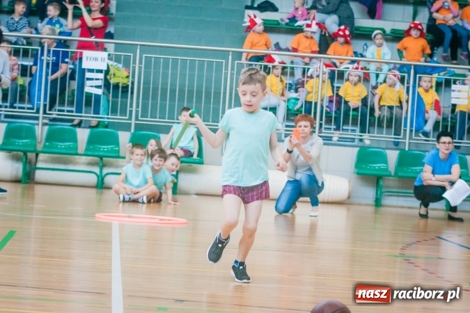 Zdjęcie w galerii na portalu naszraciborz.pl: XV Spartakiada przedszkolaków w Arenie Rafako wiadomości z regionu