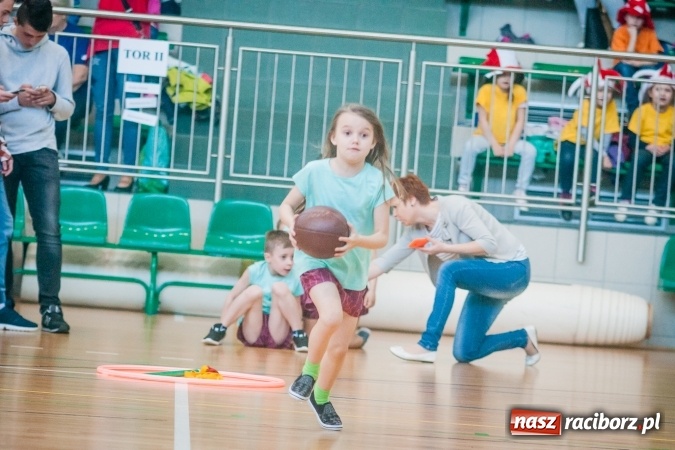 Zdjęcie w galerii na portalu naszraciborz.pl: XV Spartakiada przedszkolaków w Arenie Rafako wiadomości z regionu