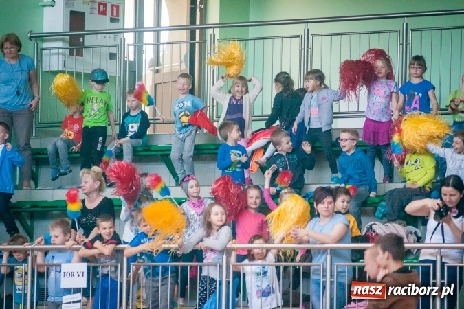 Zdjęcie w galerii na portalu naszraciborz.pl: XV Spartakiada przedszkolaków w Arenie Rafako wiadomości z regionu
