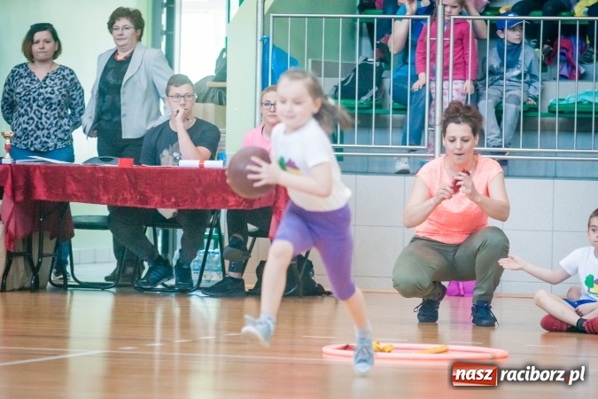 Zdjęcie w galerii na portalu naszraciborz.pl: XV Spartakiada przedszkolaków w Arenie Rafako wiadomości z regionu