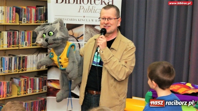 Zdjęcie w galerii na portalu naszraciborz.pl: Pan Tik-Tak odwiedził raciborską bibliotekę wiadomości z regionu