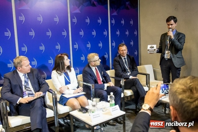 Zdjęcie w galerii na portalu naszraciborz.pl: O walce z niską emisją w ramach IX Europejskiego Kongresu Gospodarczego  wiadomości z regionu