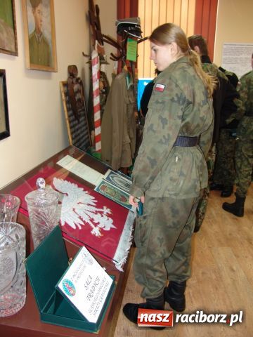 Zdjęcie w galerii na portalu naszraciborz.pl: Strzelcy z wizytą w Straży Granicznej wiadomości z regionu