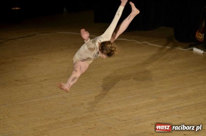 Zdjęcie w galerii na portalu naszraciborz.pl: Tancerze raciborskiego zespołu Skaza z kolejnymi sukcesami wiadomości z regionu