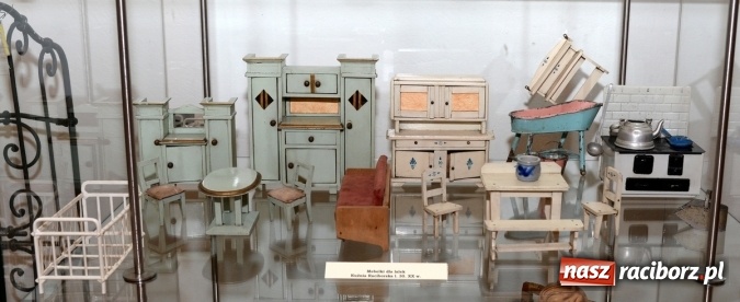 Zdjęcie w galerii na portalu naszraciborz.pl: Patataj, patataj... do krainy dzieciństwa - nowa wystawa w raciborskim Muzeum  wiadomości z regionu