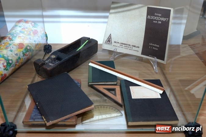 Zdjęcie w galerii na portalu naszraciborz.pl: Patataj, patataj... do krainy dzieciństwa - nowa wystawa w raciborskim Muzeum  wiadomości z regionu