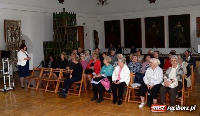 Zdjęcie w galerii na portalu naszraciborz.pl: Patataj, patataj... do krainy dzieciństwa - nowa wystawa w raciborskim Muzeum  wiadomości z regionu