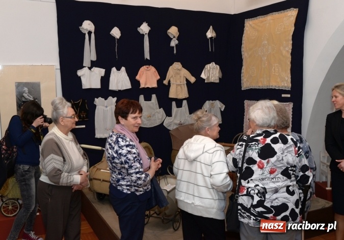 Zdjęcie w galerii na portalu naszraciborz.pl: Patataj, patataj... do krainy dzieciństwa - nowa wystawa w raciborskim Muzeum  wiadomości z regionu