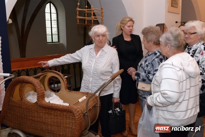 Zdjęcie w galerii na portalu naszraciborz.pl: Patataj, patataj... do krainy dzieciństwa - nowa wystawa w raciborskim Muzeum  wiadomości z regionu