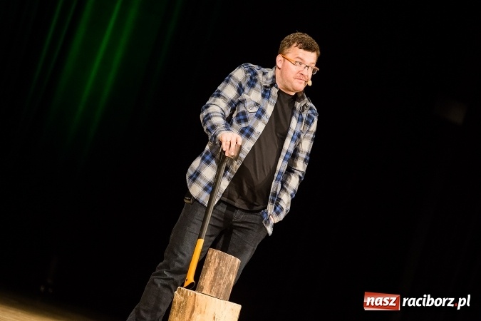 Zdjęcie w galerii na portalu naszraciborz.pl: To Ci tłumaczę! - kabaret Smile w Raciborskim Centrum Kultury wiadomości z regionu