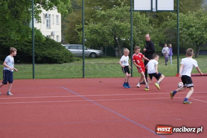 Zdjęcie w galerii na portalu naszraciborz.pl: Uczniowie ZSP 1 z wizytą w partnerskiej szkole w Opawie  wiadomości z regionu