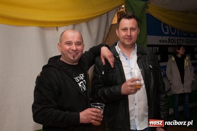 Zdjęcie w galerii na portalu naszraciborz.pl: Piękni i Młodzi w szymocickim AquaBrax. Na 450 lat raciborskiego browaru wiadomości z regionu