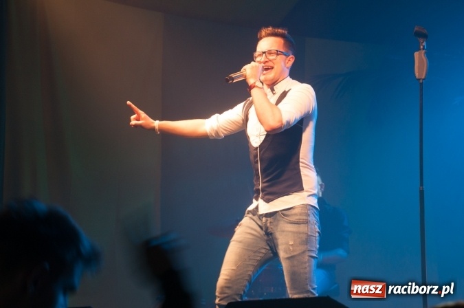 Zdjęcie w galerii na portalu naszraciborz.pl: Piękni i Młodzi w szymocickim AquaBrax. Na 450 lat raciborskiego browaru wiadomości z regionu