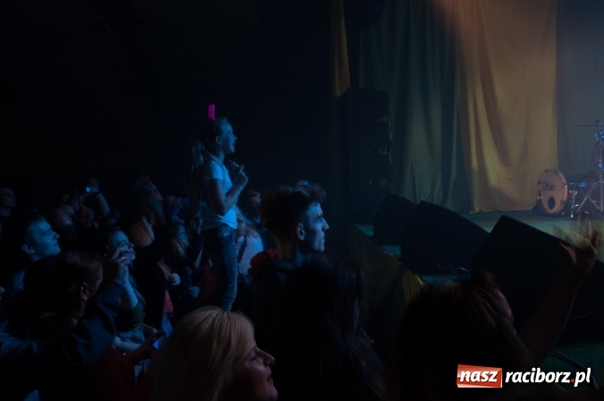 Zdjęcie w galerii na portalu naszraciborz.pl: Piękni i Młodzi w szymocickim AquaBrax. Na 450 lat raciborskiego browaru wiadomości z regionu