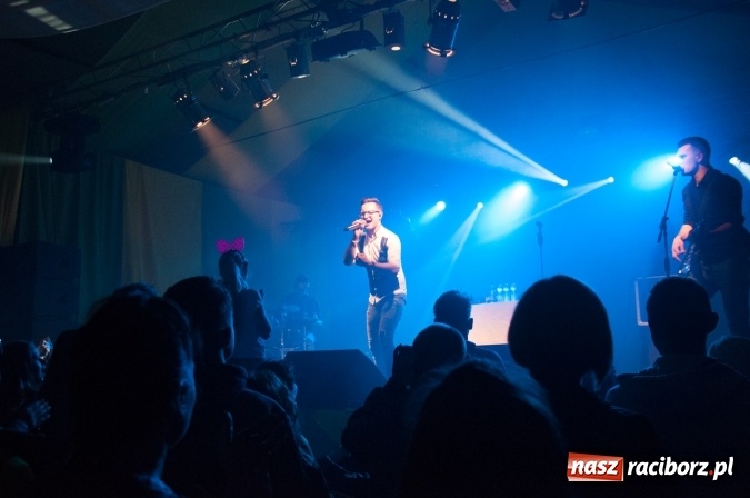 Zdjęcie w galerii na portalu naszraciborz.pl: Piękni i Młodzi w szymocickim AquaBrax. Na 450 lat raciborskiego browaru wiadomości z regionu