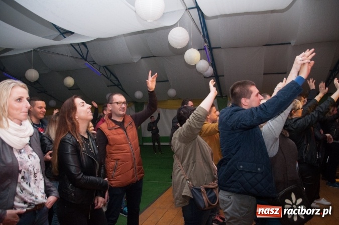 Zdjęcie w galerii na portalu naszraciborz.pl: Piękni i Młodzi w szymocickim AquaBrax. Na 450 lat raciborskiego browaru wiadomości z regionu