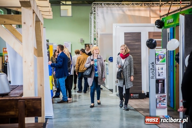 Zdjęcie w galerii na portalu naszraciborz.pl: Ruszyła 17. pietrowicka Eko-Wystawa. Spora frekwencja już od rana wiadomości z regionu