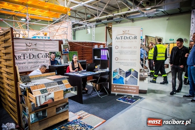 Zdjęcie w galerii na portalu naszraciborz.pl: Ruszyła 17. pietrowicka Eko-Wystawa. Spora frekwencja już od rana wiadomości z regionu