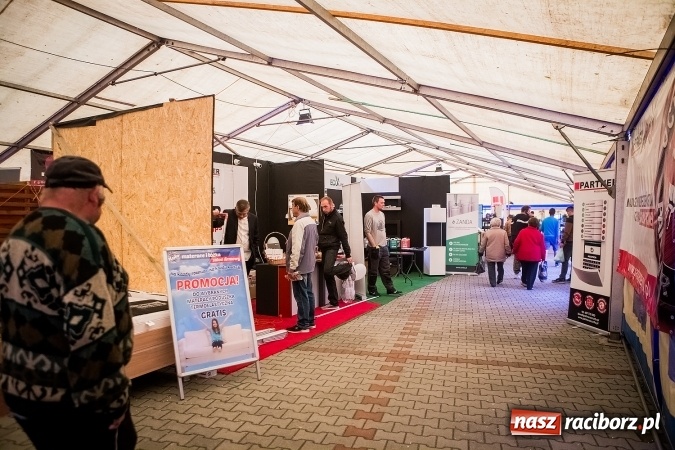 Zdjęcie w galerii na portalu naszraciborz.pl: Ruszyła 17. pietrowicka Eko-Wystawa. Spora frekwencja już od rana wiadomości z regionu