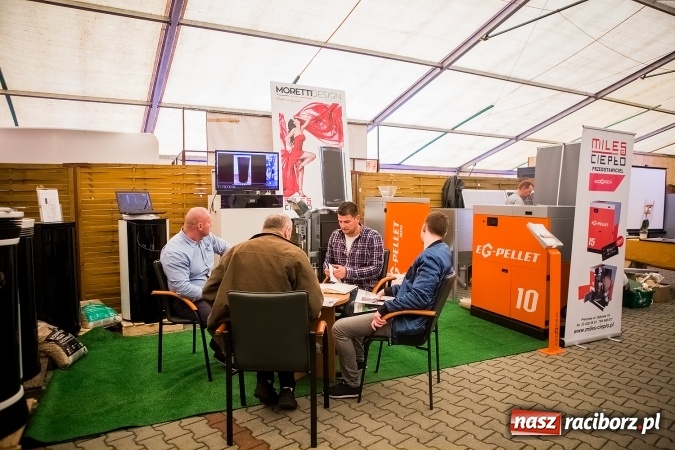 Zdjęcie w galerii na portalu naszraciborz.pl: Ruszyła 17. pietrowicka Eko-Wystawa. Spora frekwencja już od rana wiadomości z regionu