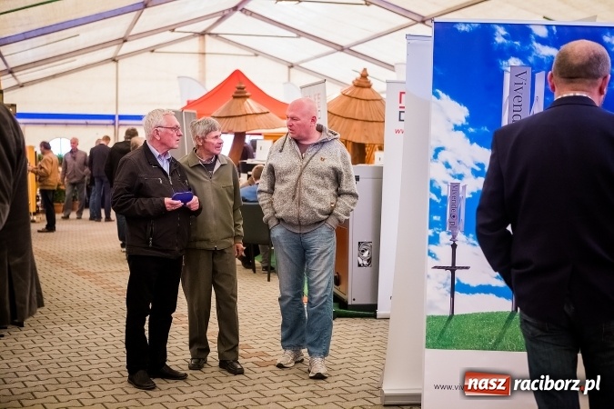 Zdjęcie w galerii na portalu naszraciborz.pl: Ruszyła 17. pietrowicka Eko-Wystawa. Spora frekwencja już od rana wiadomości z regionu