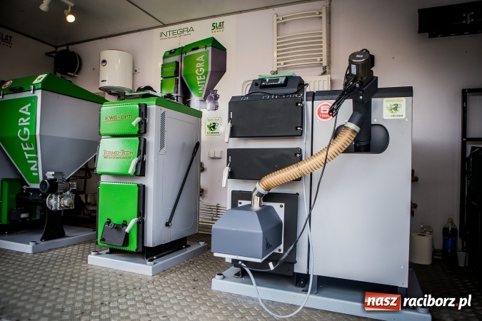 Zdjęcie w galerii na portalu naszraciborz.pl: Ruszyła 17. pietrowicka Eko-Wystawa. Spora frekwencja już od rana wiadomości z regionu