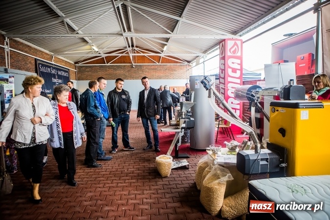 Zdjęcie w galerii na portalu naszraciborz.pl: Ruszyła 17. pietrowicka Eko-Wystawa. Spora frekwencja już od rana wiadomości z regionu