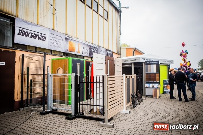 Zdjęcie w galerii na portalu naszraciborz.pl: Ruszyła 17. pietrowicka Eko-Wystawa. Spora frekwencja już od rana wiadomości z regionu