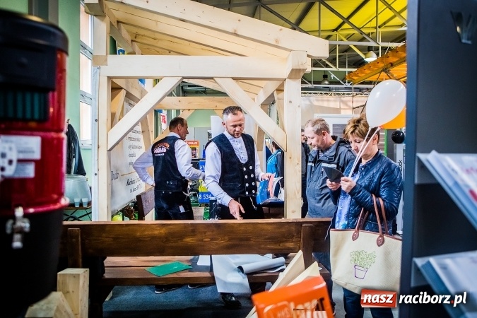 Zdjęcie w galerii na portalu naszraciborz.pl: Ruszyła 17. pietrowicka Eko-Wystawa. Spora frekwencja już od rana wiadomości z regionu