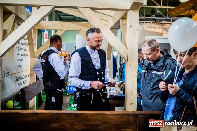 Zdjęcie w galerii na portalu naszraciborz.pl: Ruszyła 17. pietrowicka Eko-Wystawa. Spora frekwencja już od rana wiadomości z regionu