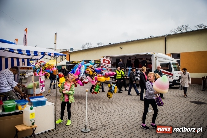 Zdjęcie w galerii na portalu naszraciborz.pl: Ruszyła 17. pietrowicka Eko-Wystawa. Spora frekwencja już od rana wiadomości z regionu