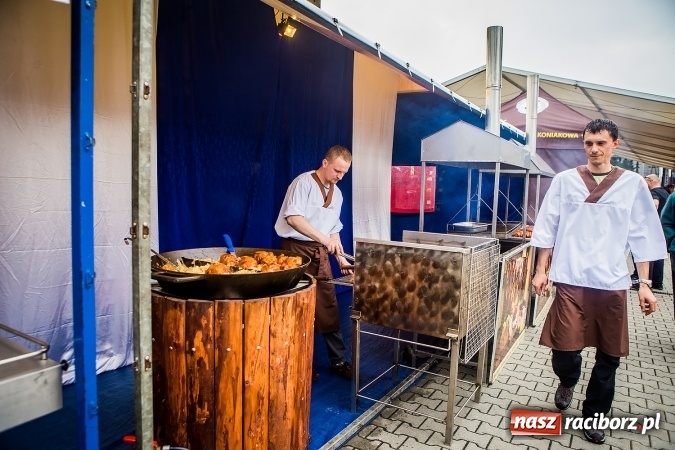 Zdjęcie w galerii na portalu naszraciborz.pl: Ruszyła 17. pietrowicka Eko-Wystawa. Spora frekwencja już od rana wiadomości z regionu